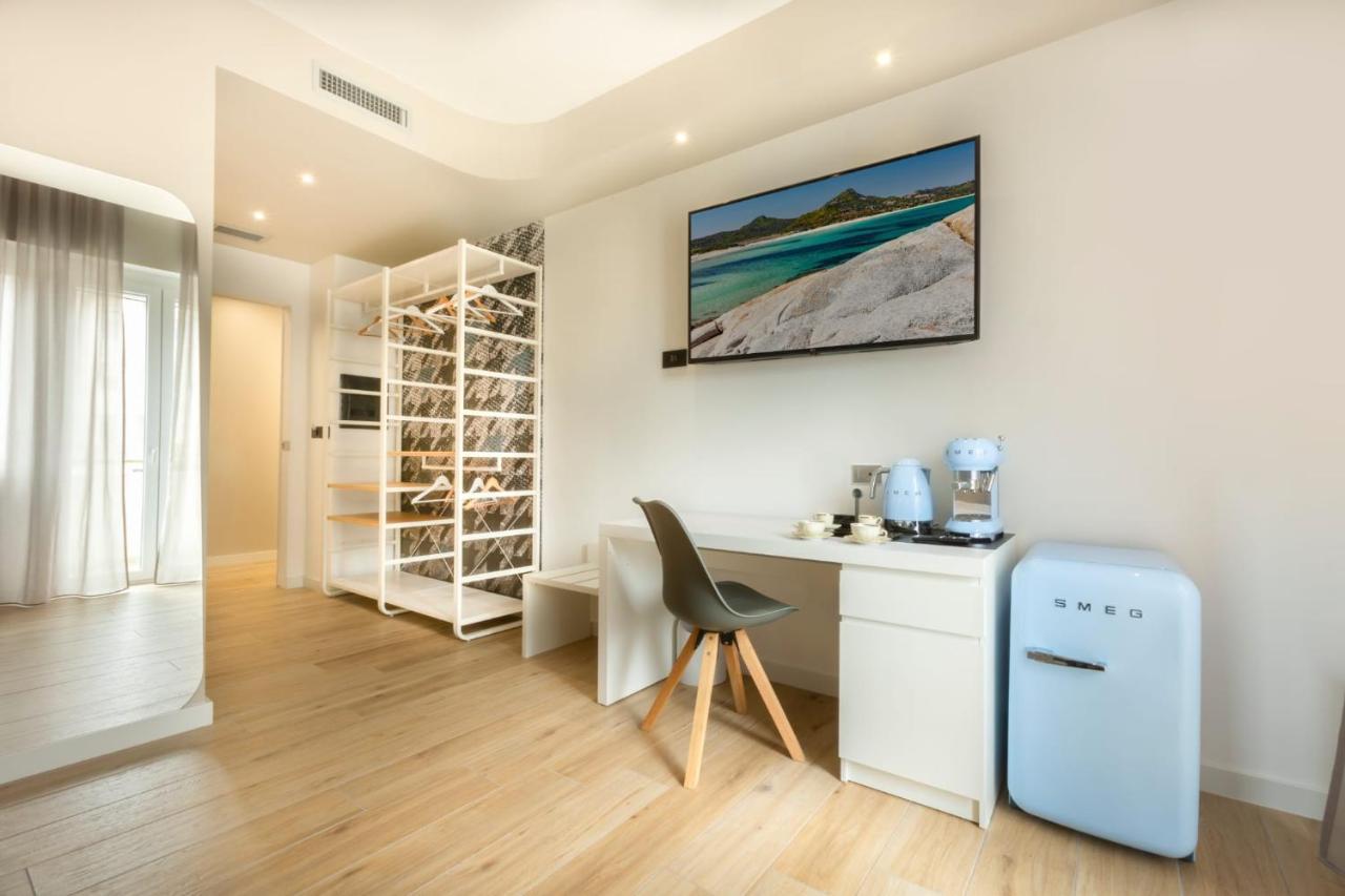 Eleonore Elegant Rooms Cagliari Exterior photo